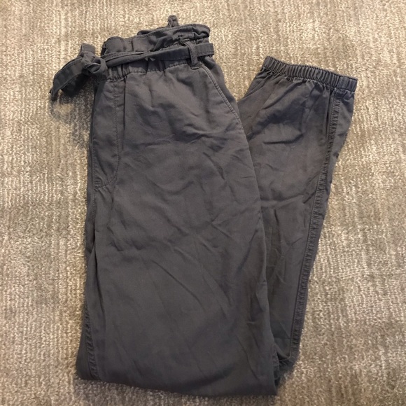 hollister paper bag pants
